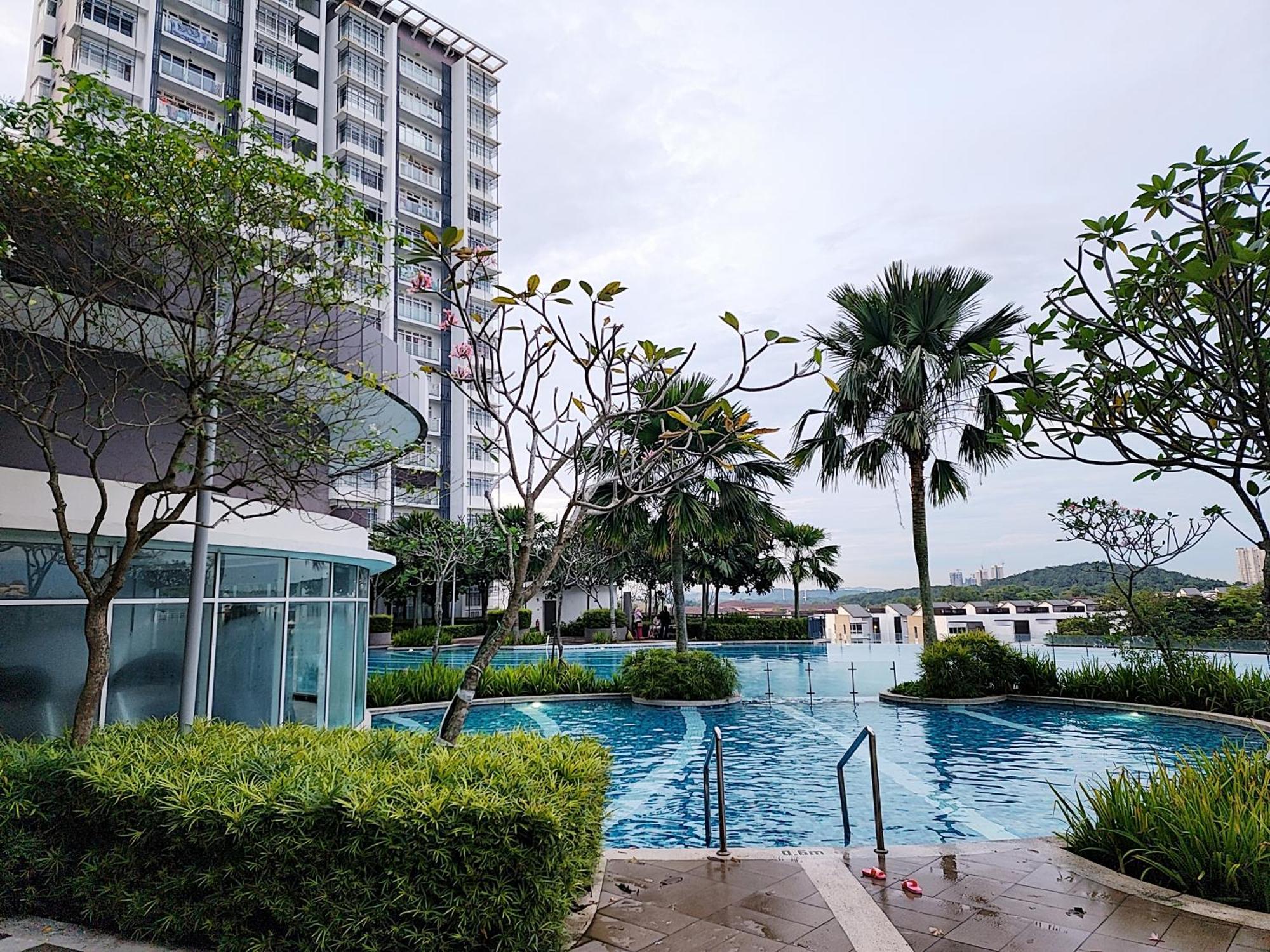 Putrajaya Dwiputra 6 Plus 1 Pax Blissful Fully Air-Con Suite ภายนอก รูปภาพ