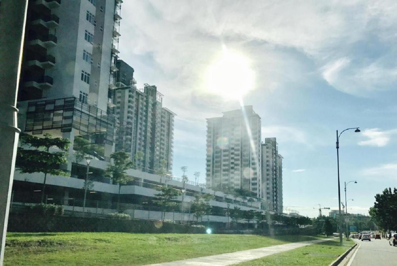 Putrajaya Dwiputra 6 Plus 1 Pax Blissful Fully Air-Con Suite ภายนอก รูปภาพ